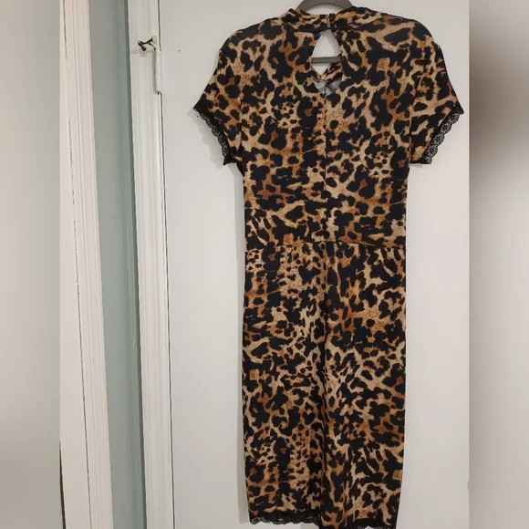 Venus leopard dress size large - Picture 2 of 5